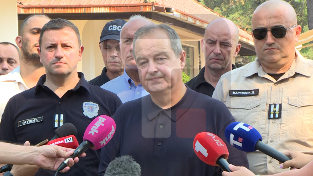 Dačić: Ovo je težak posao i vetar otežava situaciju zato što stalno menja smer
