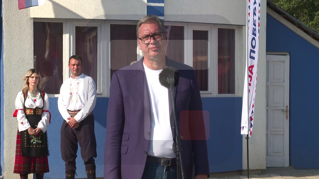 Vučić u razgovoru sa građanima