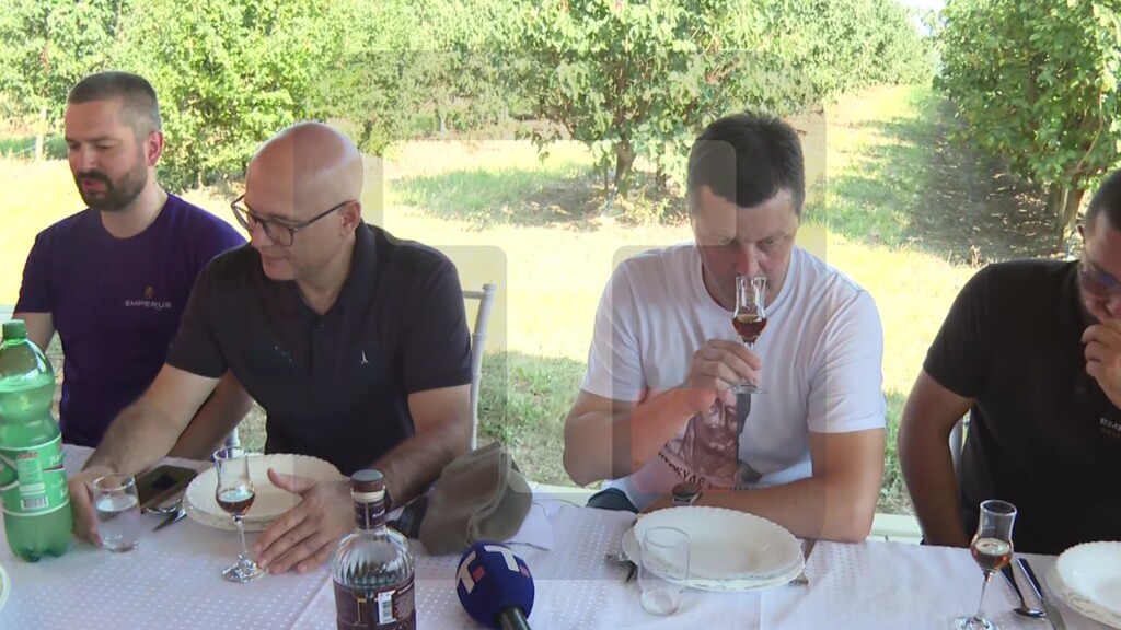 Vučević na doručku sa beračima