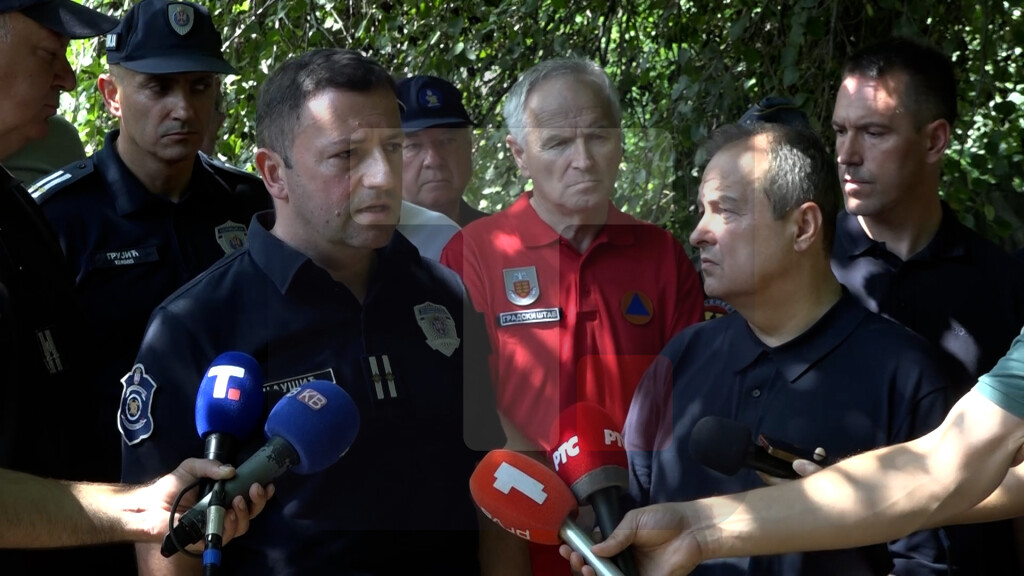 Čaušić: U okolini Bujanovca gde se razvija požar teren je kontaminiran eksplozivnim sredstvima rata