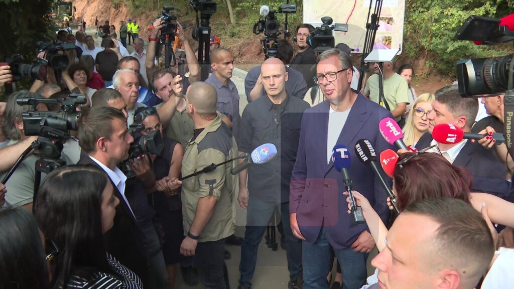 Vučić: Kada sam dovodio "Kromberg and Schubert" svi su mi se smejali, a danas zapošljavaju 4 hiljade ljudi