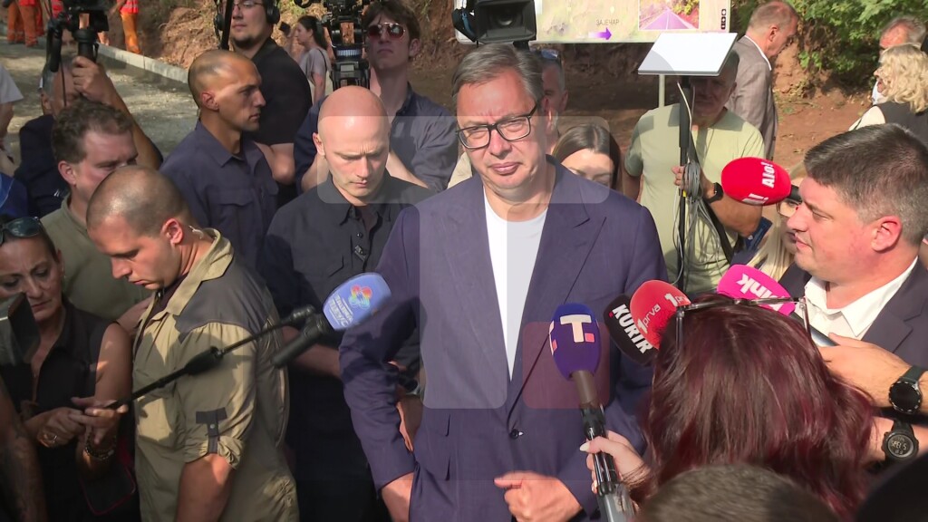 Vučić: Veće plate za lekare koji rade u selima do 20%, nema ih u manjim mestima