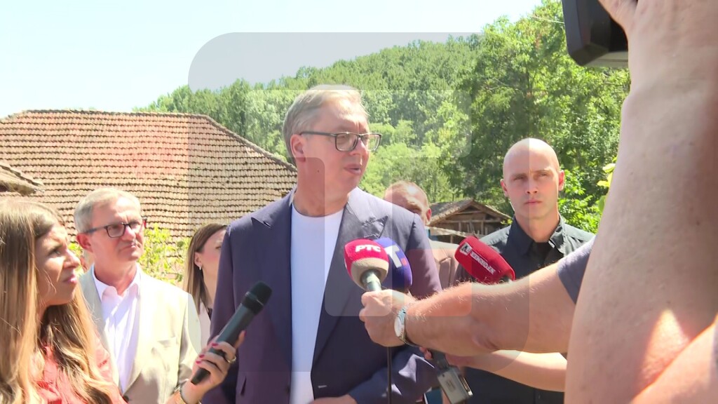 Vučić: Babušnica stoji mnogo bolje od Rekovca koji je najsiromašnija opština u pomoravlju