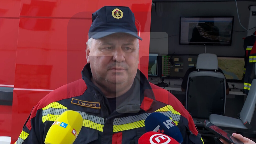 Tucaković: Ovo je požar koji je načinio veliku materijalnu štetu