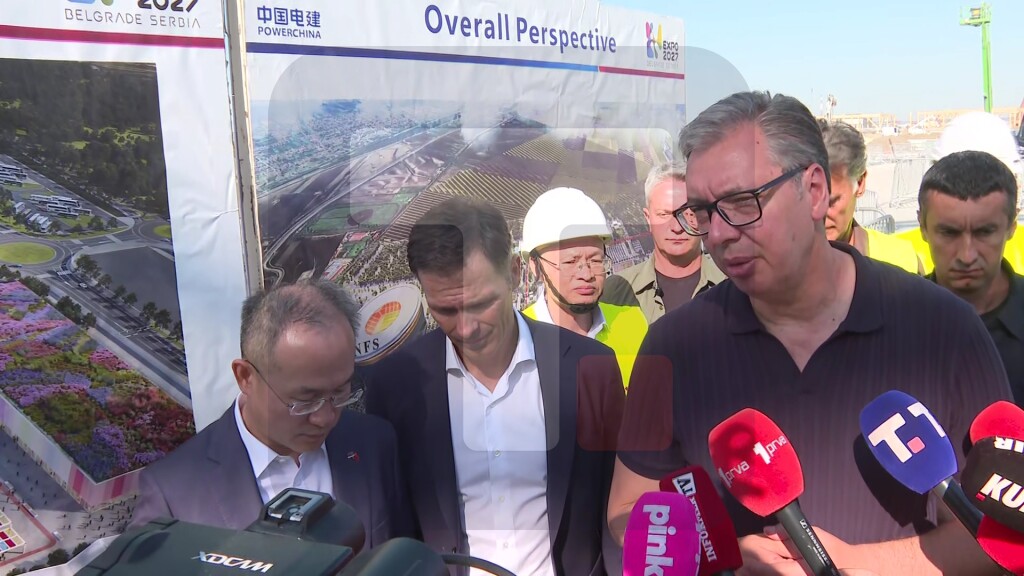 Vučić: Zgrade ćemo krajem avgusta ja verujem da posetimo