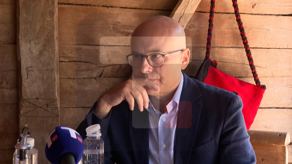 Vučević: Nije lako voditi male opštine
