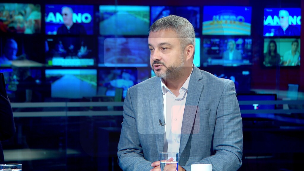Vojinović: Izveštaj pokazao i da su pronađeni ostaci ptice čija će perja biti poslata na identifikaciju