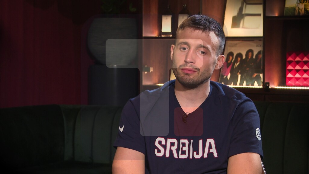 Avramović: Leti sam kao dete provodio dane na bazenu i Moravi