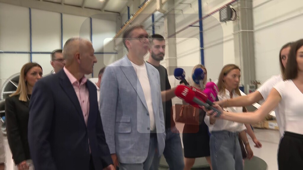 Vučić u obilasku preduzeća "Krušik-Plastika" a.d.