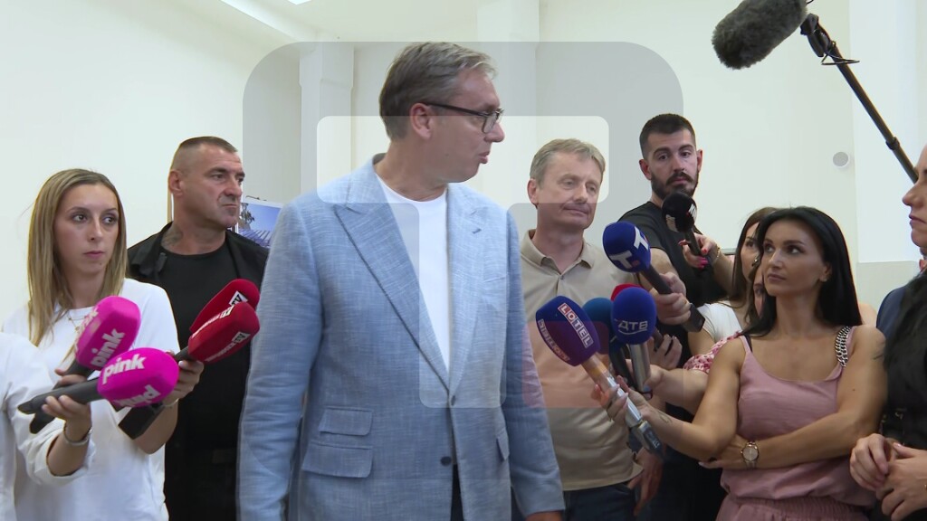 Vučić: Kada deca idu u bolju školu kada nastavnici imaju bolje uslove to je bolji životni standard