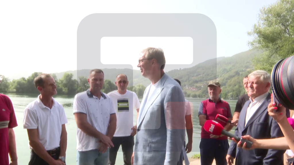 Vučić u selu Voljevci u opštini Mali Zvornik